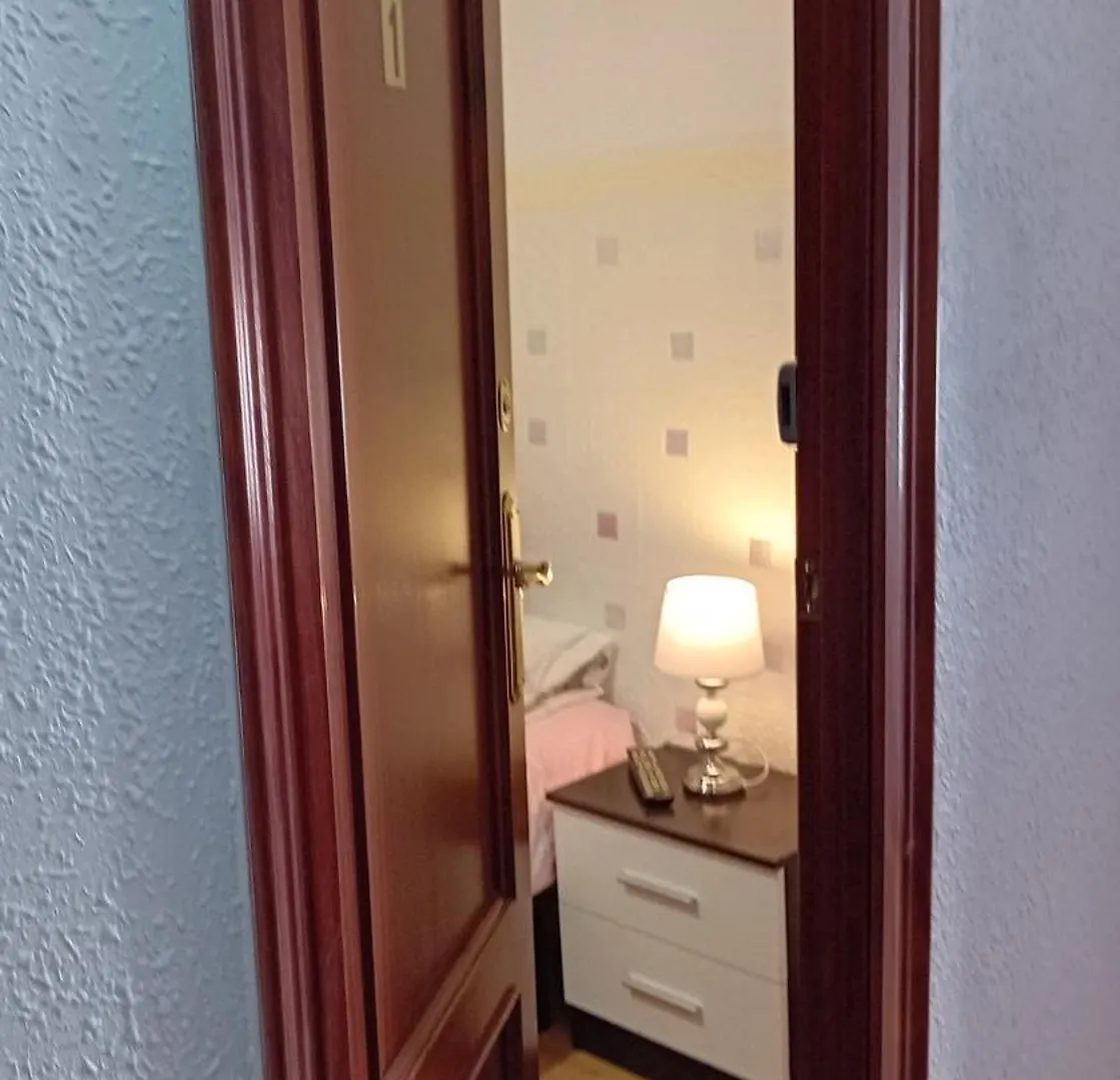 Apartamento Compartido Excelente Ubicacion El Prat de Llobregat Séjour chez l'habitant