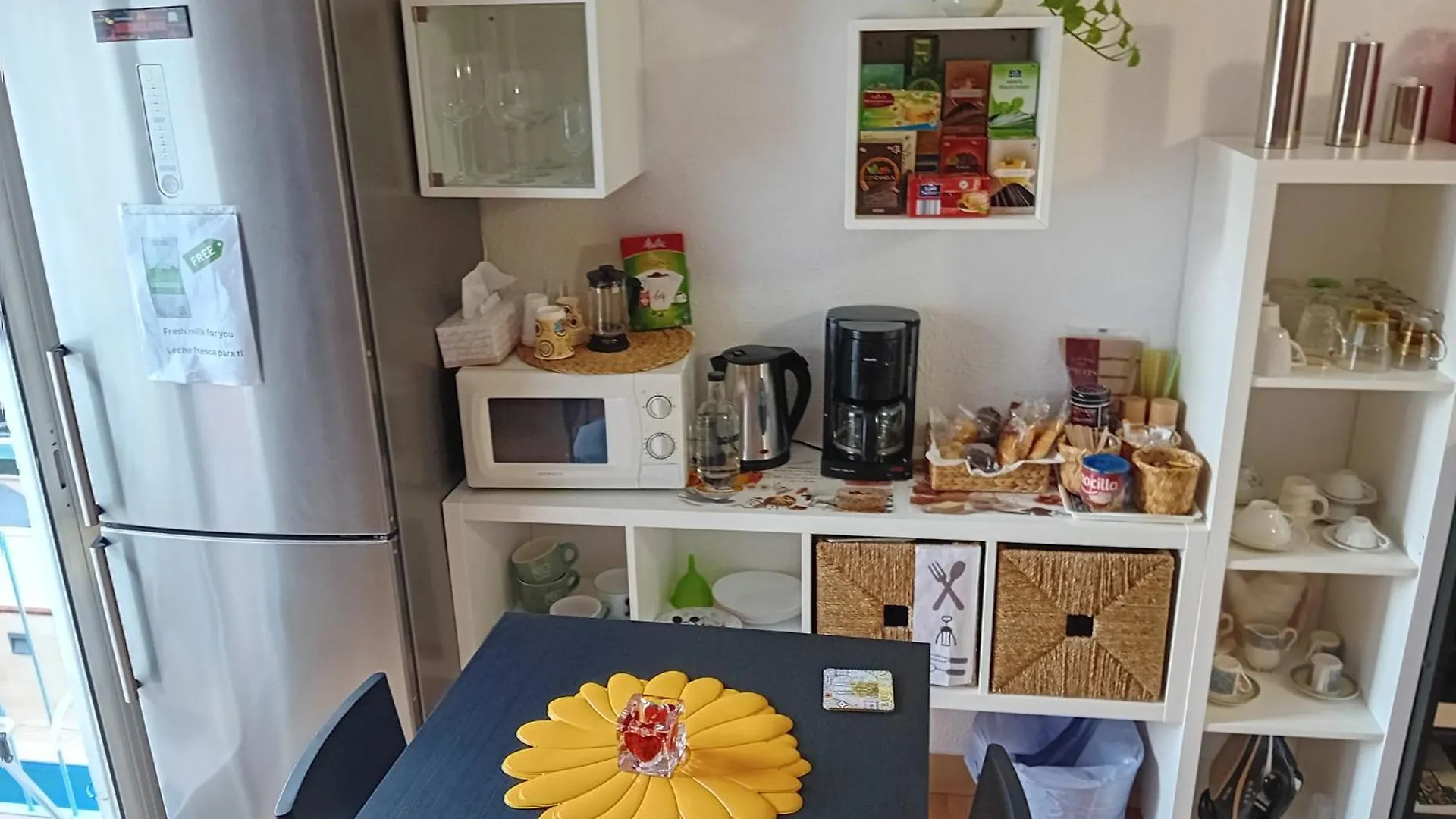 Apartamento Compartido Excelente Ubicacion El Prat de Llobregat Séjour chez l'habitant