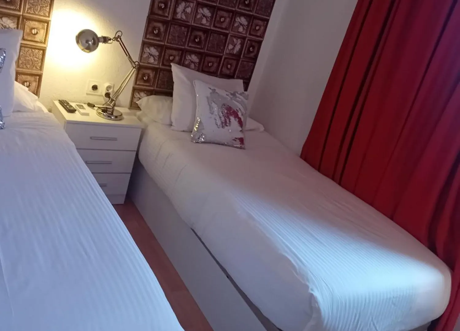 Apartamento Compartido Excelente Ubicacion El Prat de Llobregat 0*,  Spain